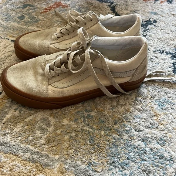 Vans Old Skool Classic Cream Sneakers - Picture 2 of 5